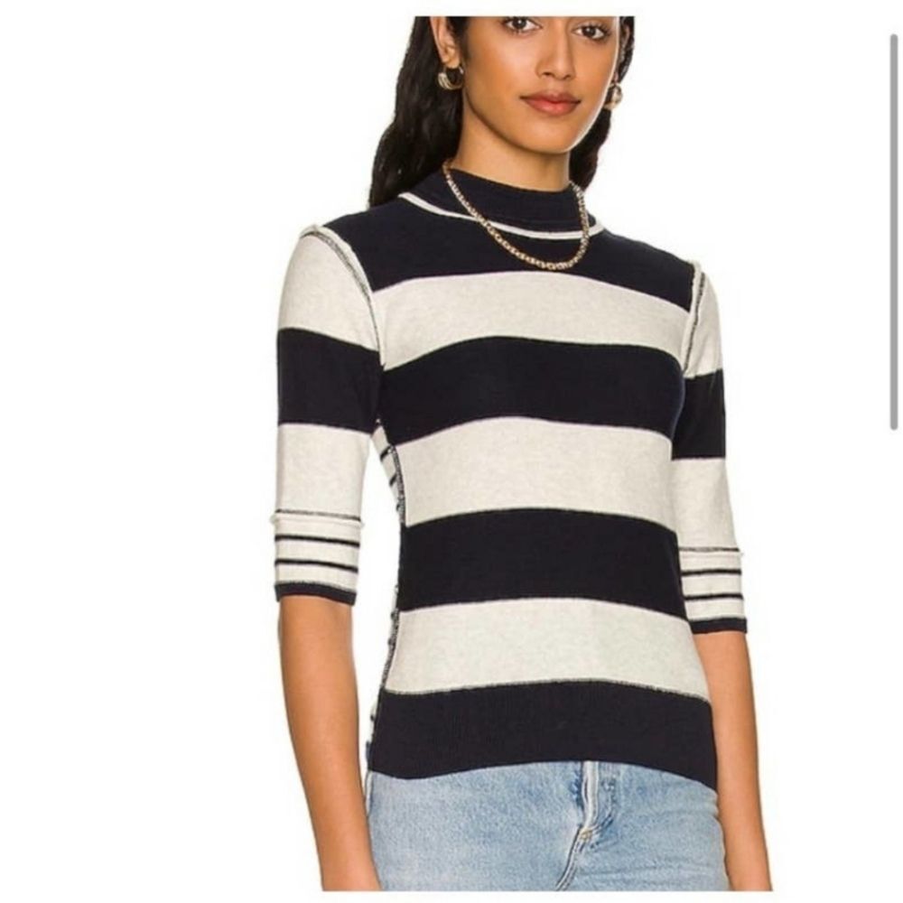 Free People Raleigh Tee Navy combo size S